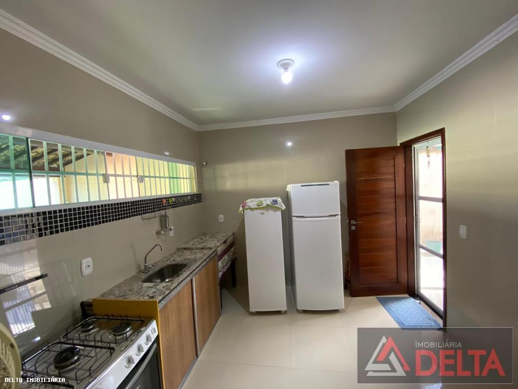 Casa à venda com 3 quartos, 272m² - Foto 14