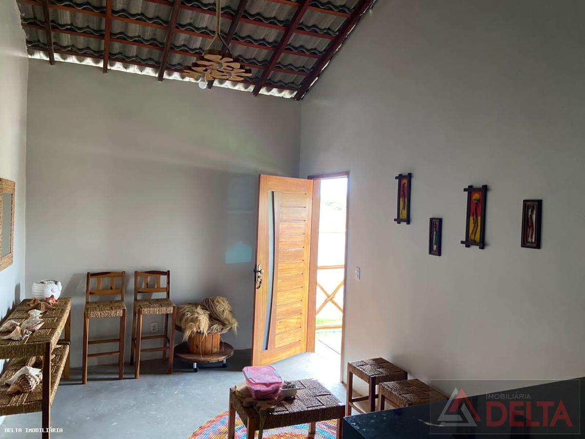 Casa à venda com 2 quartos, 341m² - Foto 2