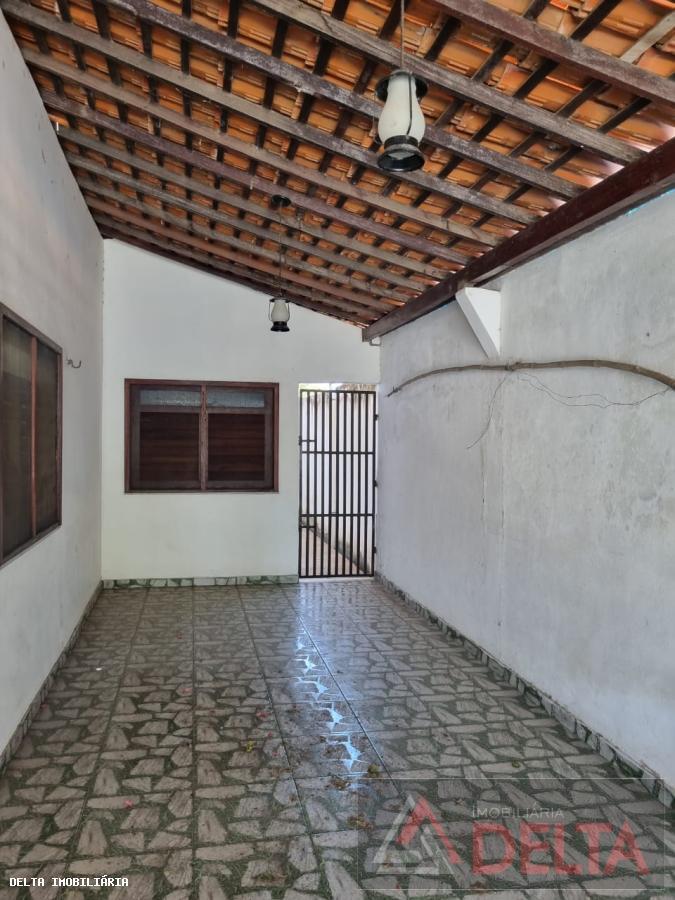 Casa à venda com 4 quartos, 660m² - Foto 4