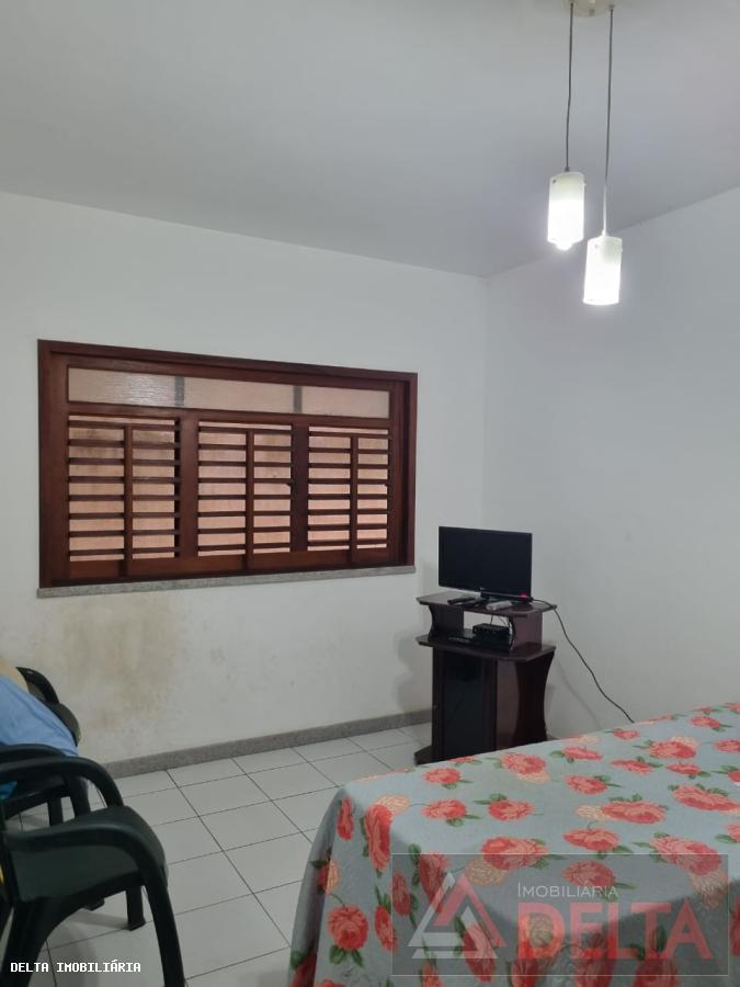 Casa à venda com 4 quartos, 660m² - Foto 13