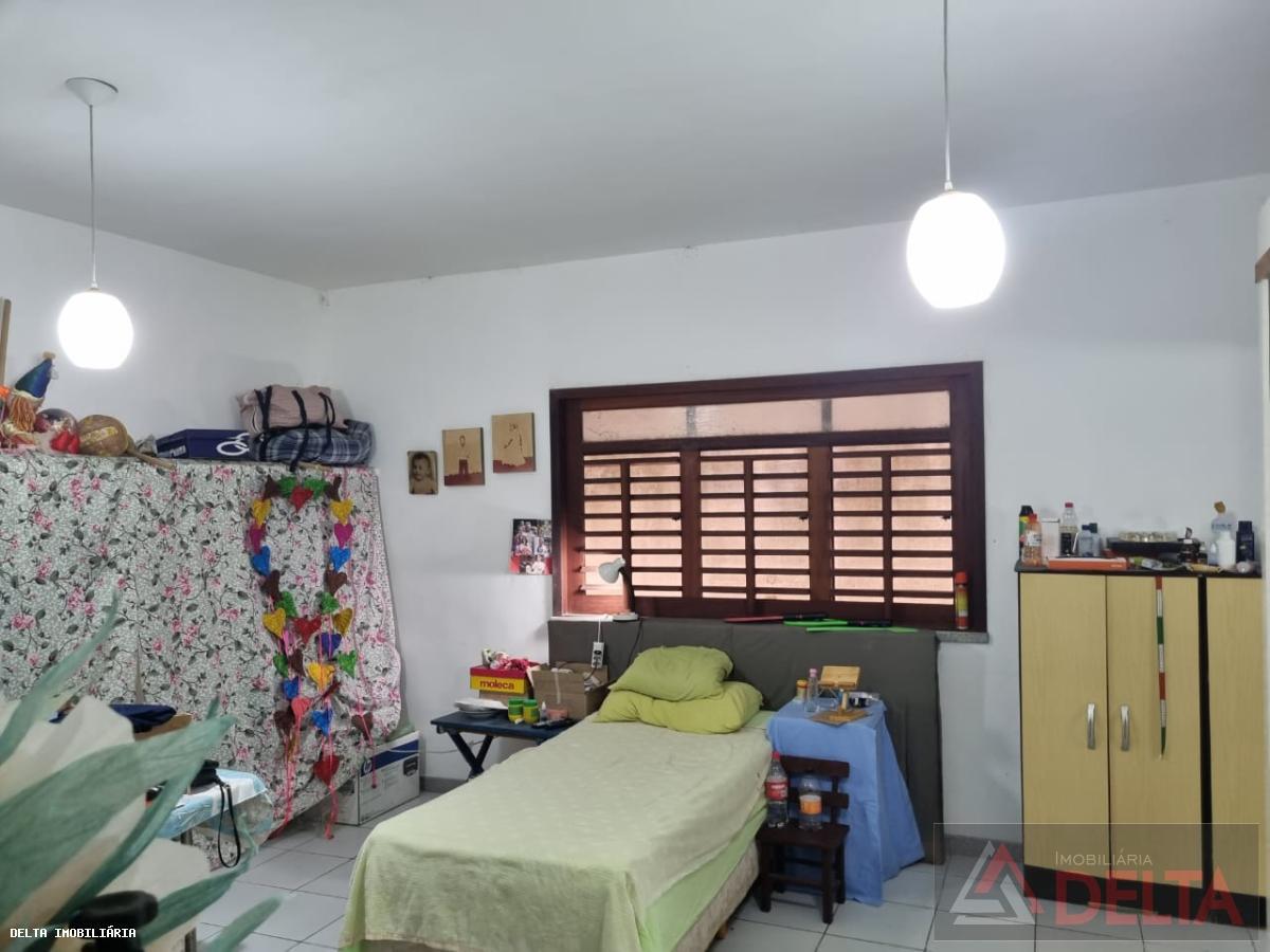 Casa à venda com 4 quartos, 660m² - Foto 19