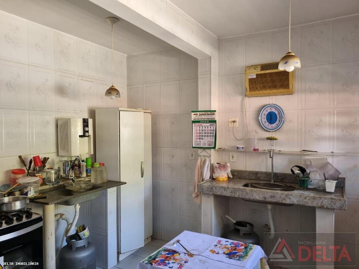 Casa à venda com 4 quartos, 660m² - Foto 21