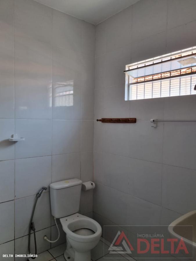 Casa à venda com 3 quartos, 816m² - Foto 11