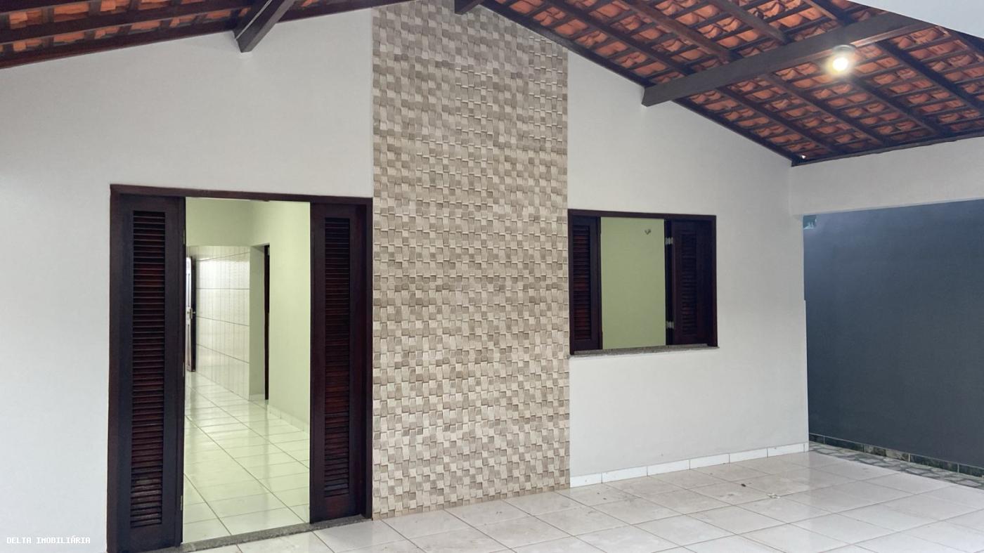 Casa para alugar com 2 quartos, 225m² - Foto 1