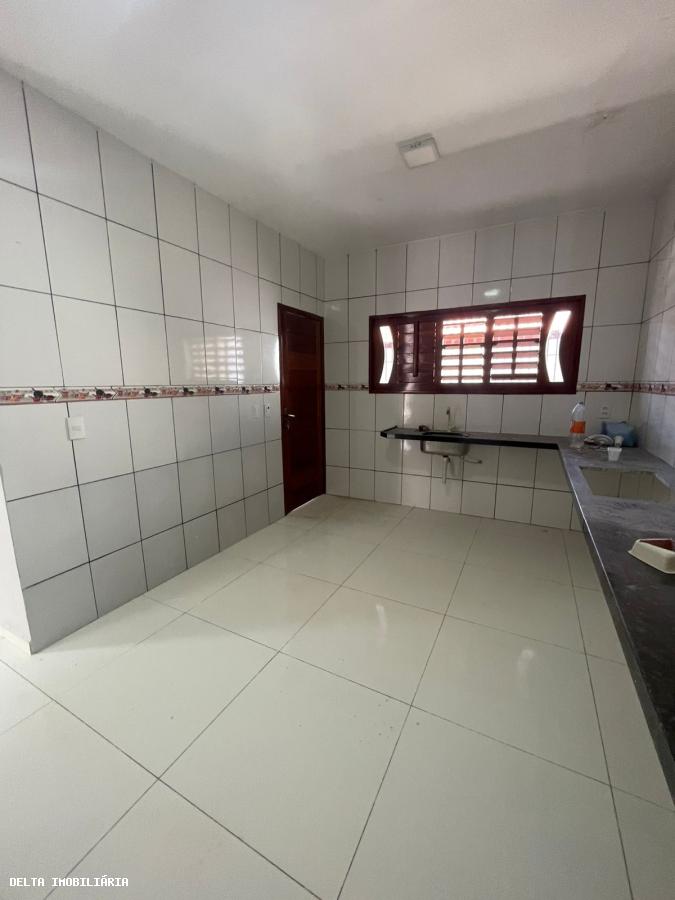 Casa para alugar com 3 quartos, 250m² - Foto 22