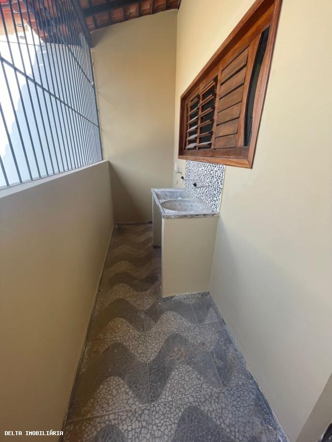 Casa para alugar com 3 quartos, 250m² - Foto 25