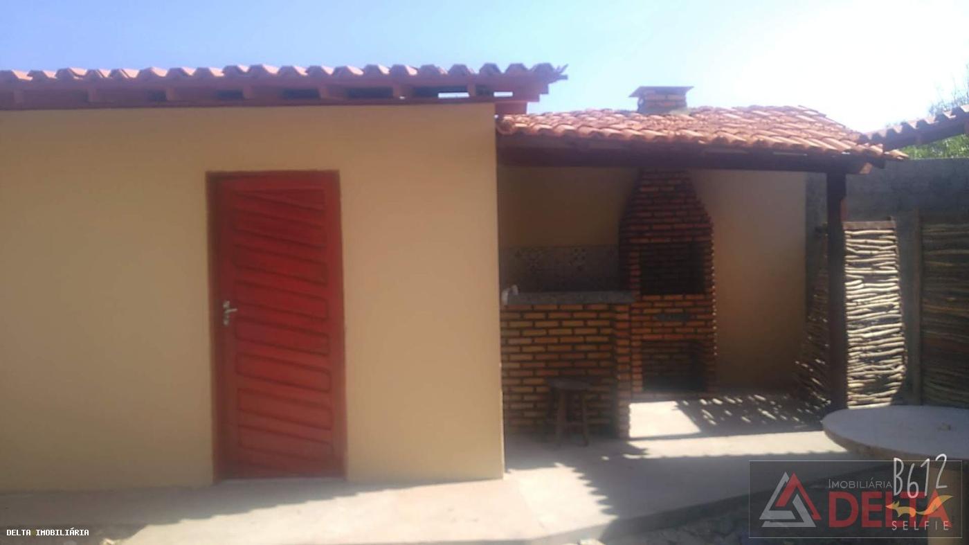 Casa à venda com 3 quartos, 300m² - Foto 3