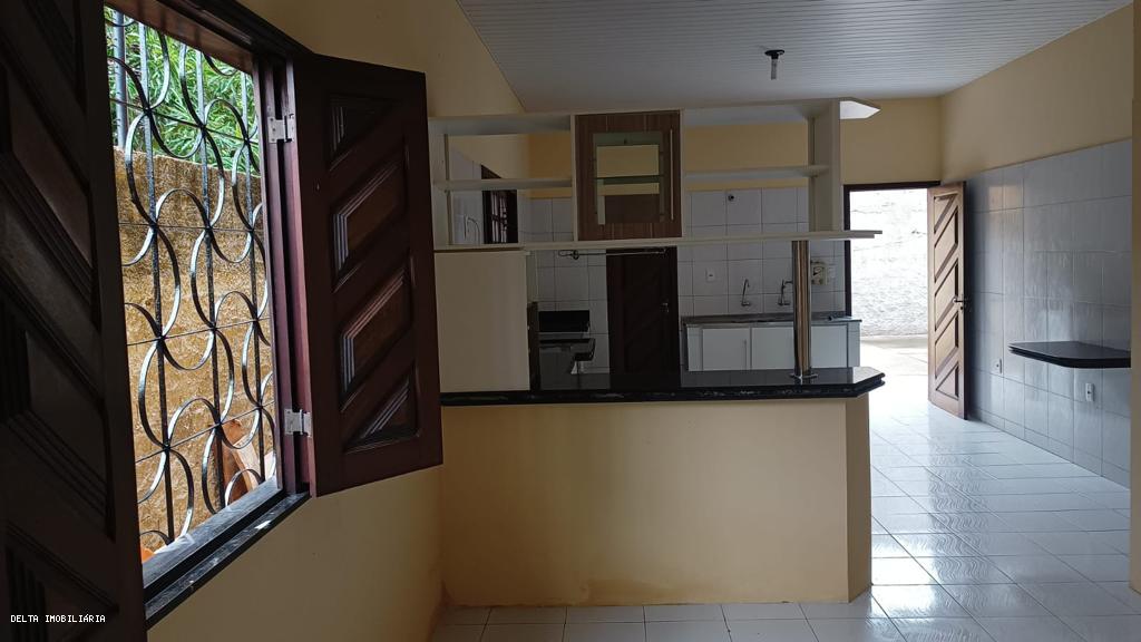 Casa para alugar com 3 quartos, 300m² - Foto 4